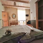 Rocca Dell'innominato Bed and Breakfast Lecco